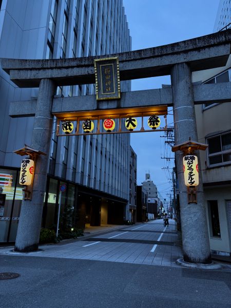 2-2.yamakasa.jpg