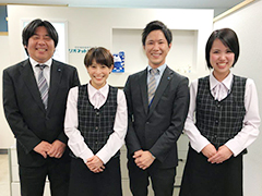 写真:リオネットセンター社員集合写真